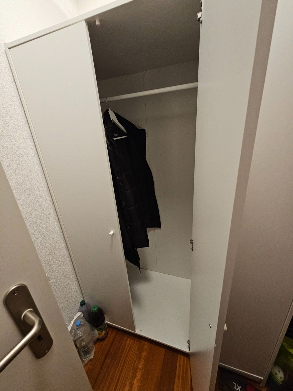 Ikea Schränke: Ikea Schrank – Gebraucht aus Niedergösgen von bmo_7qcl 2