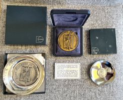 🏅 Set commémoratif Unité Française de Vérification rare