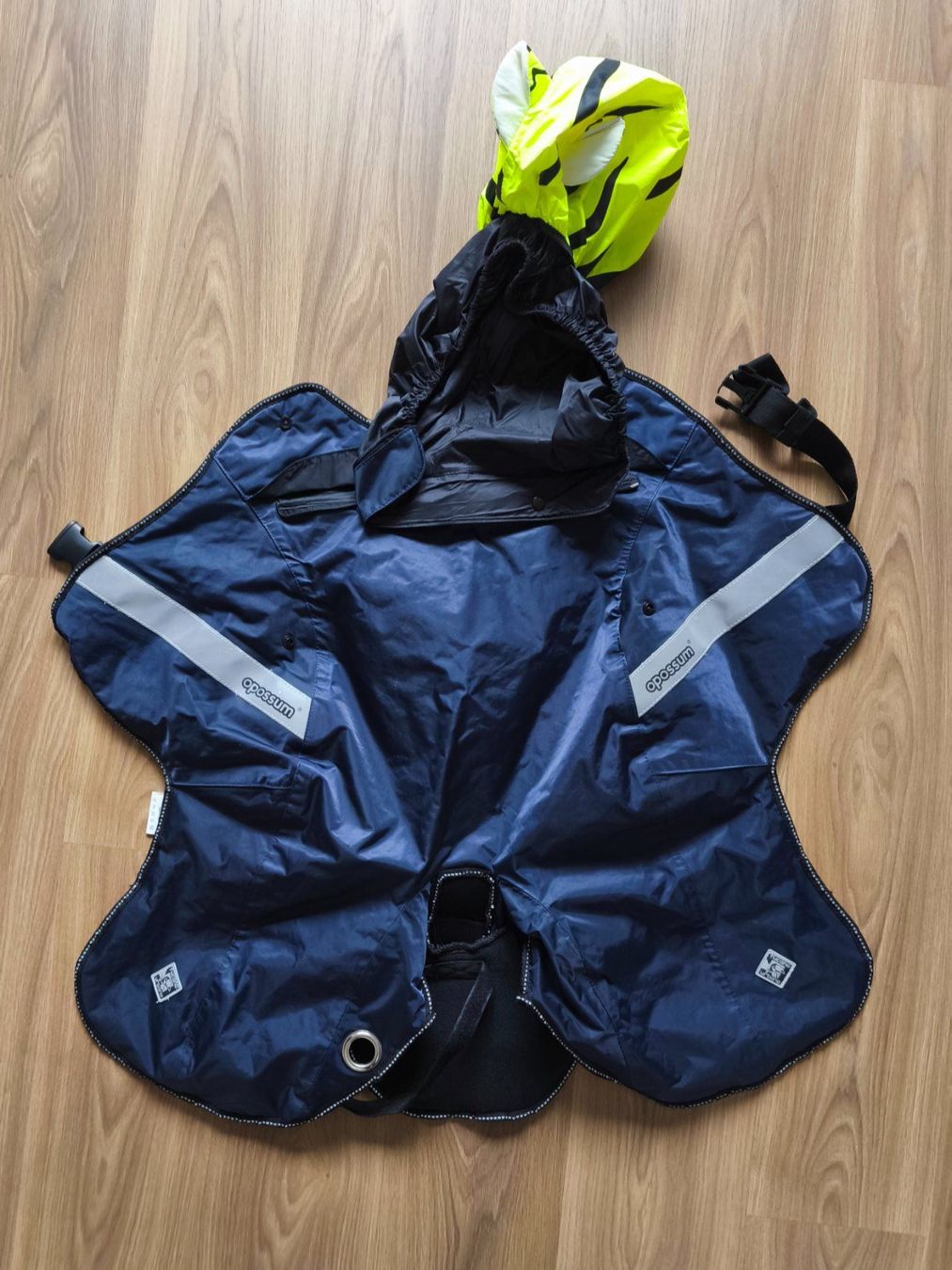 Tucano Urbano Coperte: Multifunktions-Thermo-Abdeckung Tucano Urbano – Nuovo (secondo la descrizione) da Berikon venduto da Melanie_Alvin 6