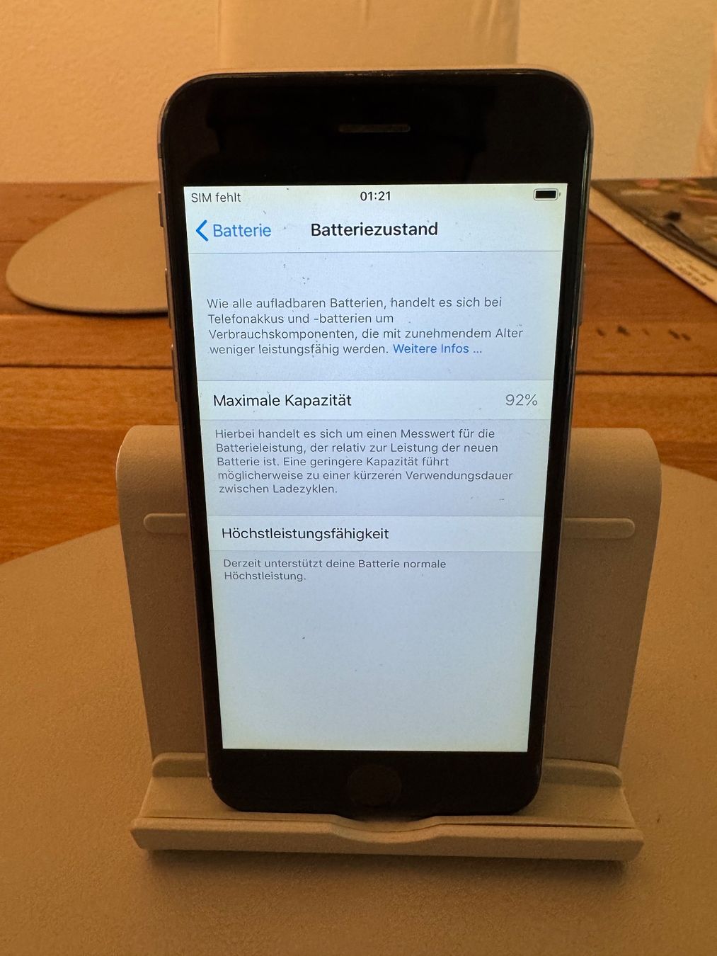 Apple Handys / Smartphones: iPhone 6 mit 92% Akku Kapazität – Gebraucht aus Adliswil von Busys 2