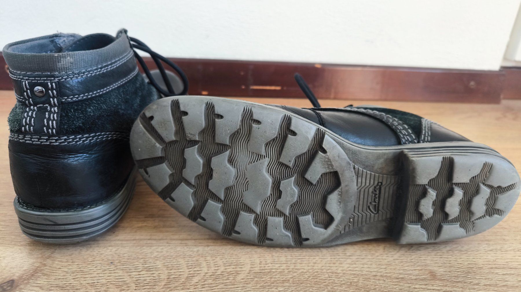 Clarks Scarpe da uomo: Clarks Schuhe 42 – Usato da Ebikon venduto da brombomboli 3
