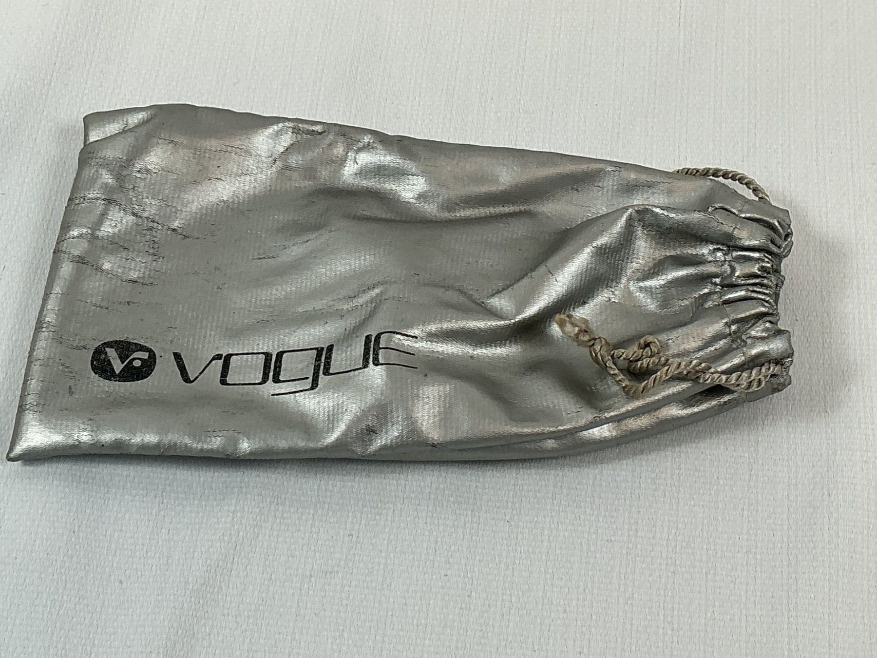 Vogue Occhiali & Lenti: VOGUE Glasses - Sonnenbrille – Usato da Richterswil venduto da Restwert_Richterswil 7