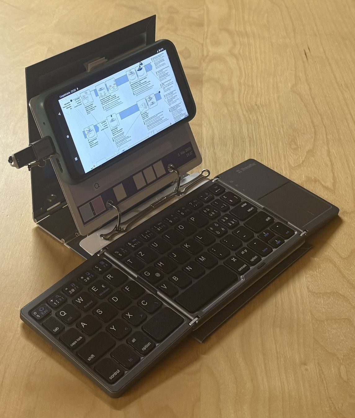 Staffe: NEU: Smartphone wird zum Mini-Laptop – Tech-Gadget – Nuovo e nell'imballaggio originale da Oeschgen venduto da AZW_GmbH 7