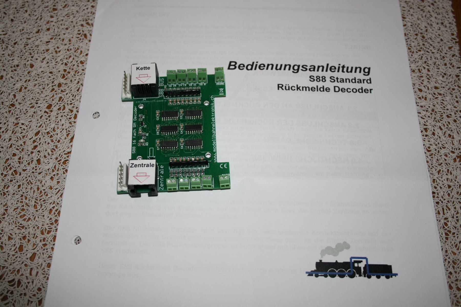 Modelleisenbahnen: Modellbahnelektronik : Standard 16-fach S88 Rückmeldedecoder – Gebraucht aus Bavois von Alainuldry 1