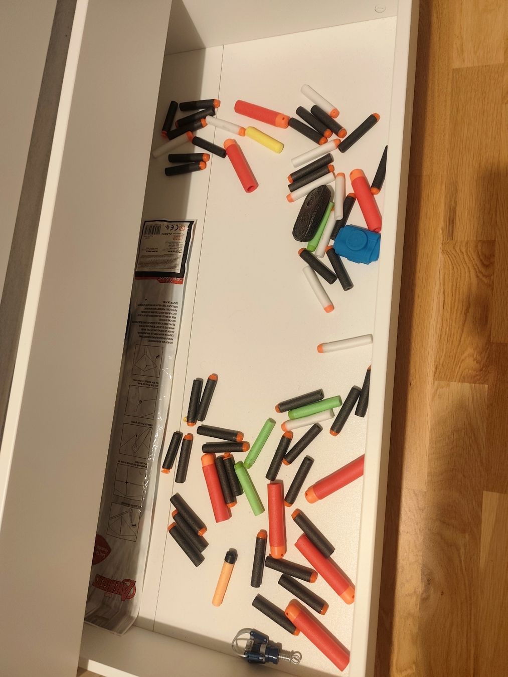 Nerf Spielzeuge: Ab 1.--, Nerf Blaster Set: Scravenger & Modulus Tri-Strike – Gebraucht aus Schlieren von Wizza 2