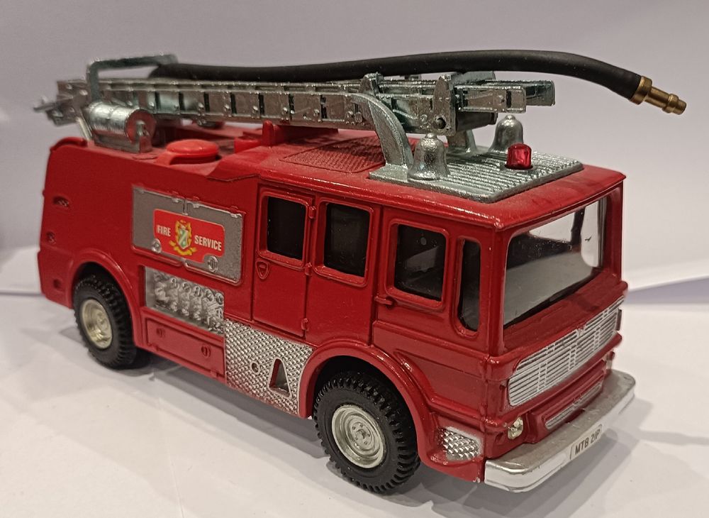 Jouet Dinky Toys Pompier Merryweather Ref. 250 (1955-1962) - En Bon état Pour Collectionneurs