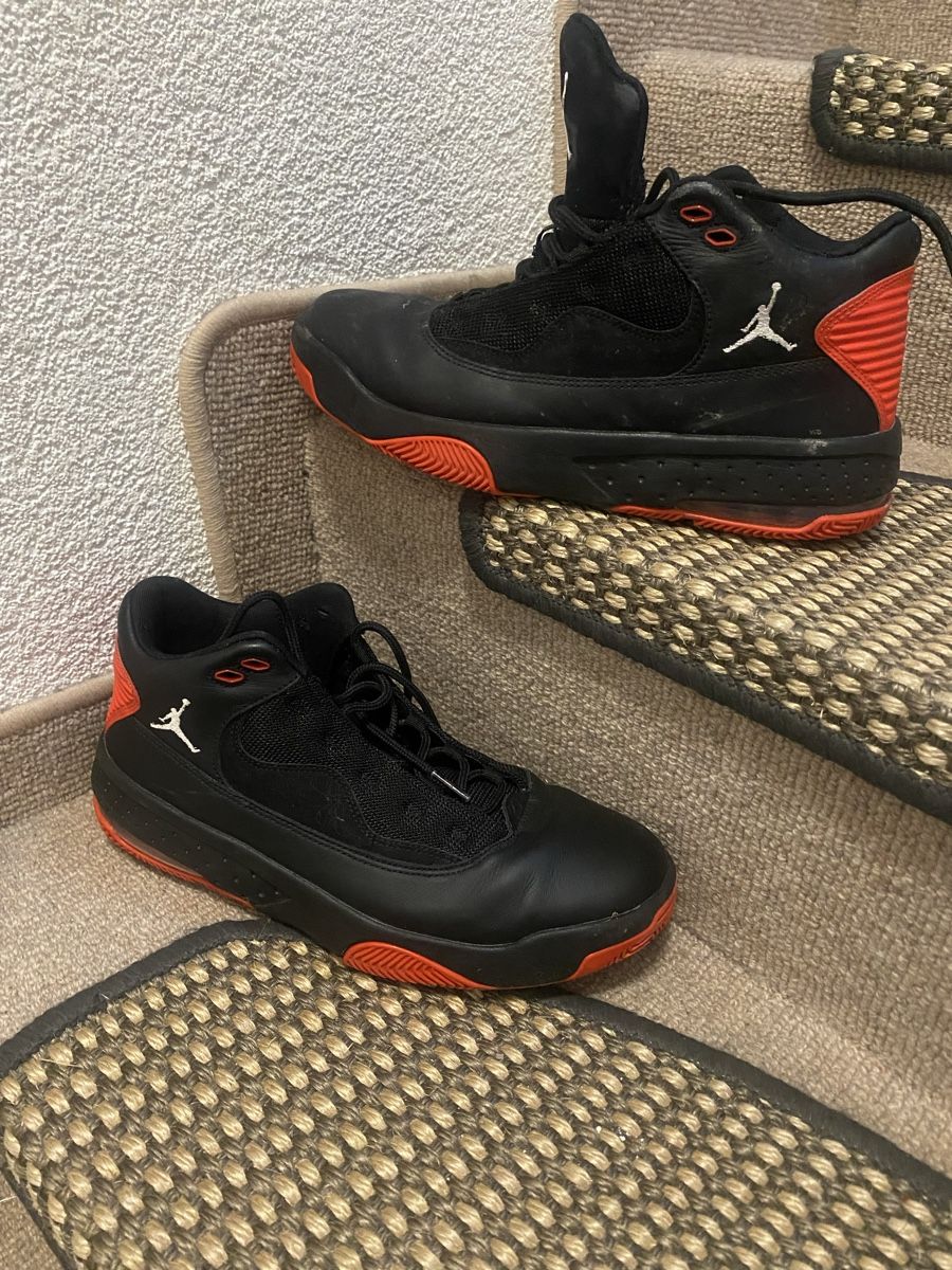 Herrenschuhe: Jordan Turnschuhe Größe 41 – Gebraucht aus Brütten von Yecil 1