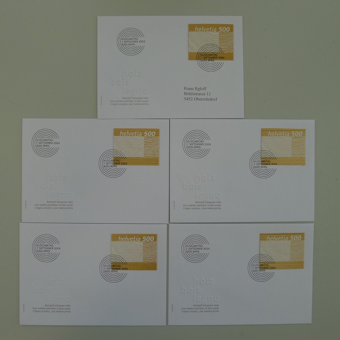 Tutti i francobolli: 2004, Nr.1133 5 Ersttags-Briefe HOLZBRIEFMARKEN. – Usato da Sursee venduto da Luzernerraute
