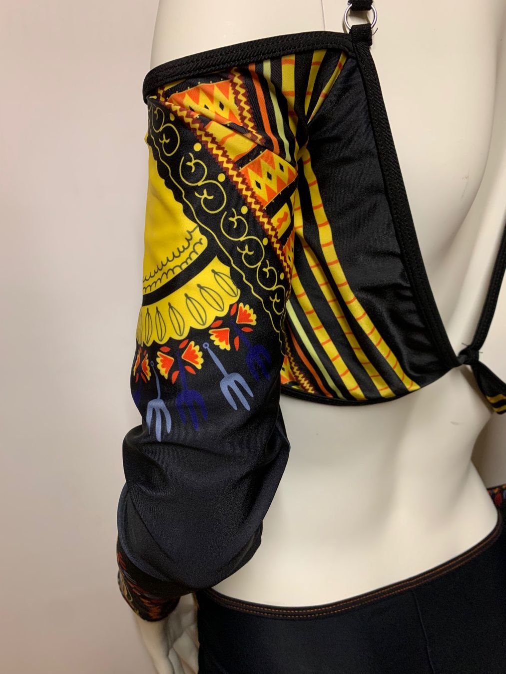 Top: Ausgefallenes African Style Top, Gr. L – Usato da Rosshäusern venduto da MiJoDoOl 3