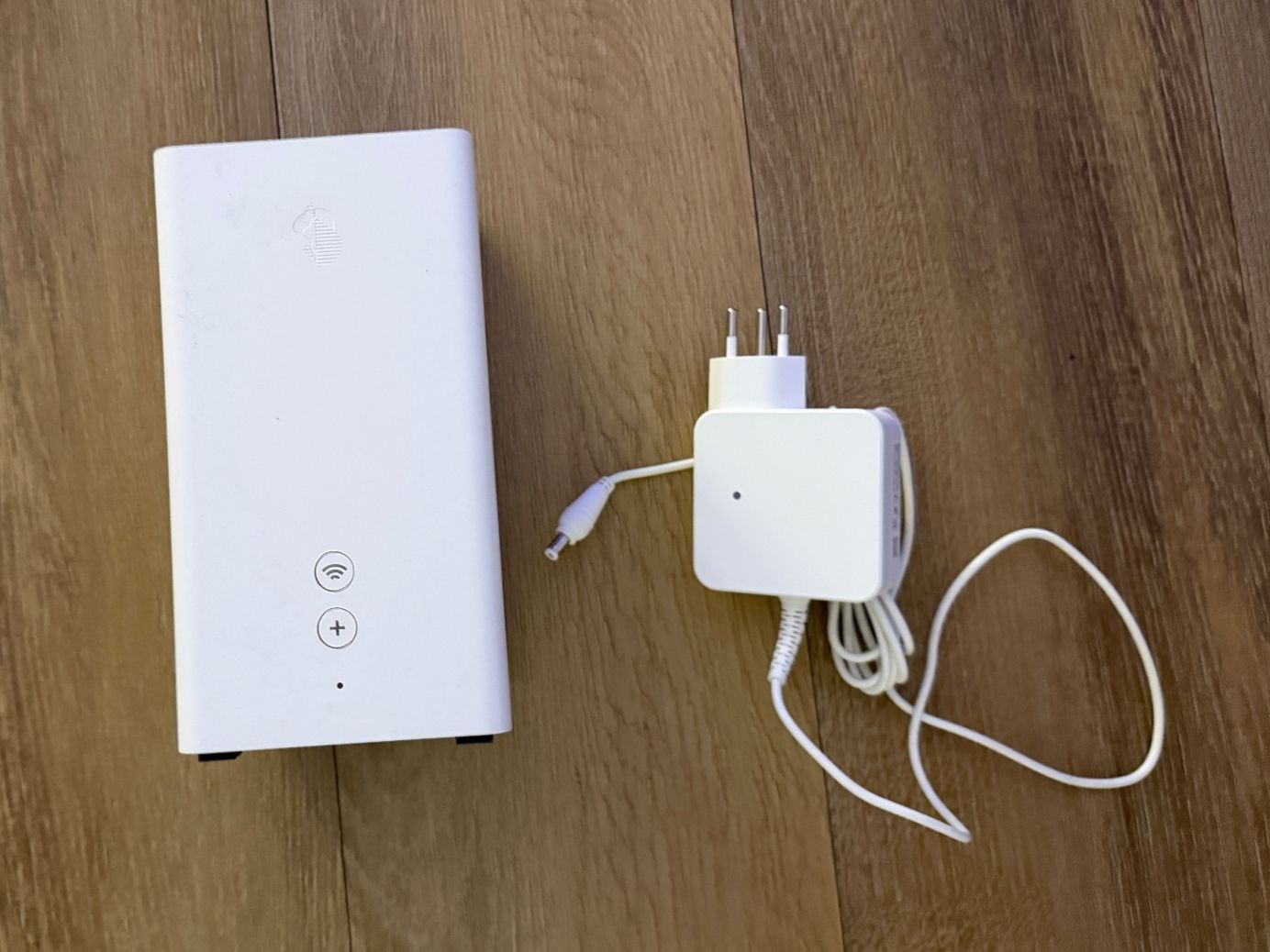 Swisscom Modem & Router: Swisscom Internet-Box 2 – Usato da Rossrüti venduto da Teeride
