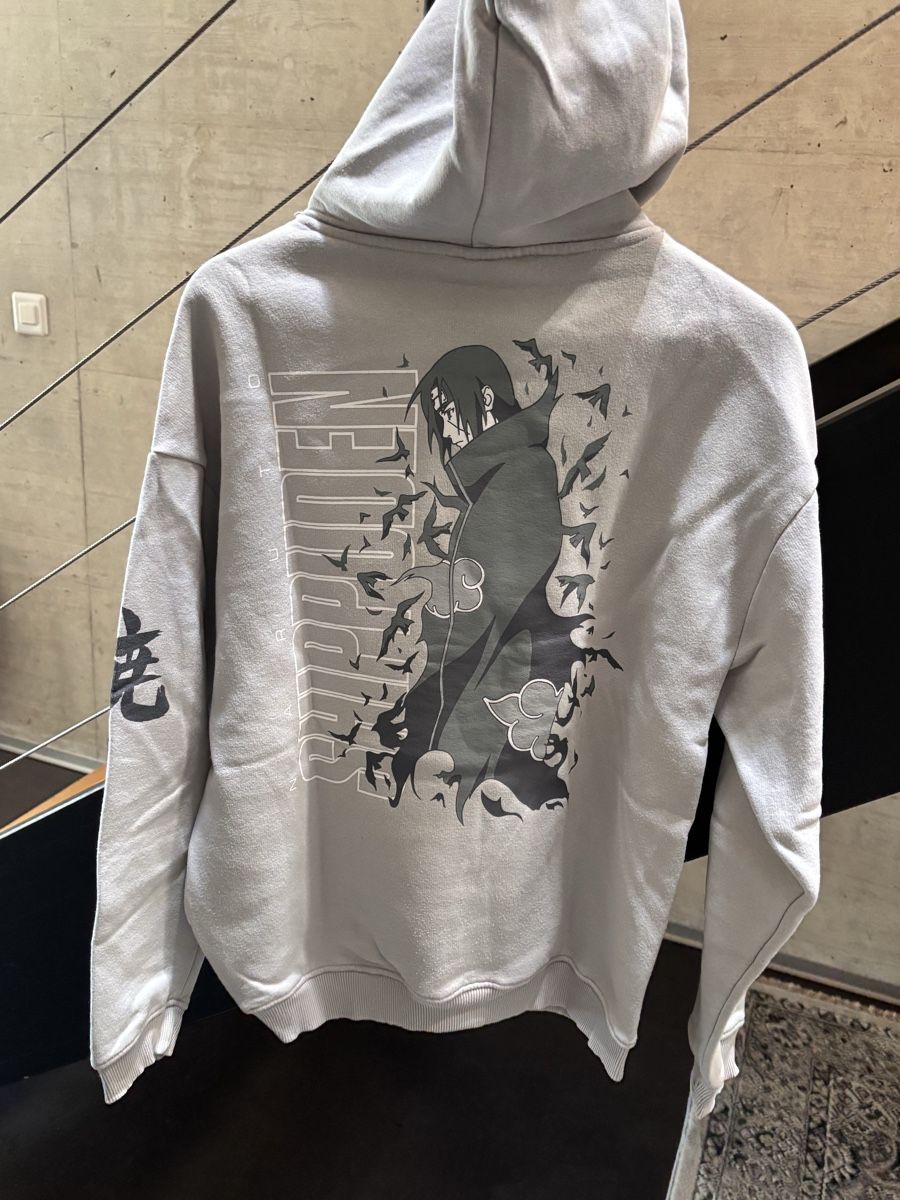 Maglioni & Felpe: Naruto Hoodie M Pullover Pull&Bear Anime Manga - Cool Winter – Usato da La Chaux-de-Fonds venduto da joa_jk5g 2