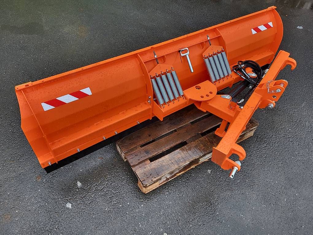 Schneeräumung: Schneepflug 3.0m Euro – Neu (gemäss Beschreibung) aus Giswil von Hans83 2
