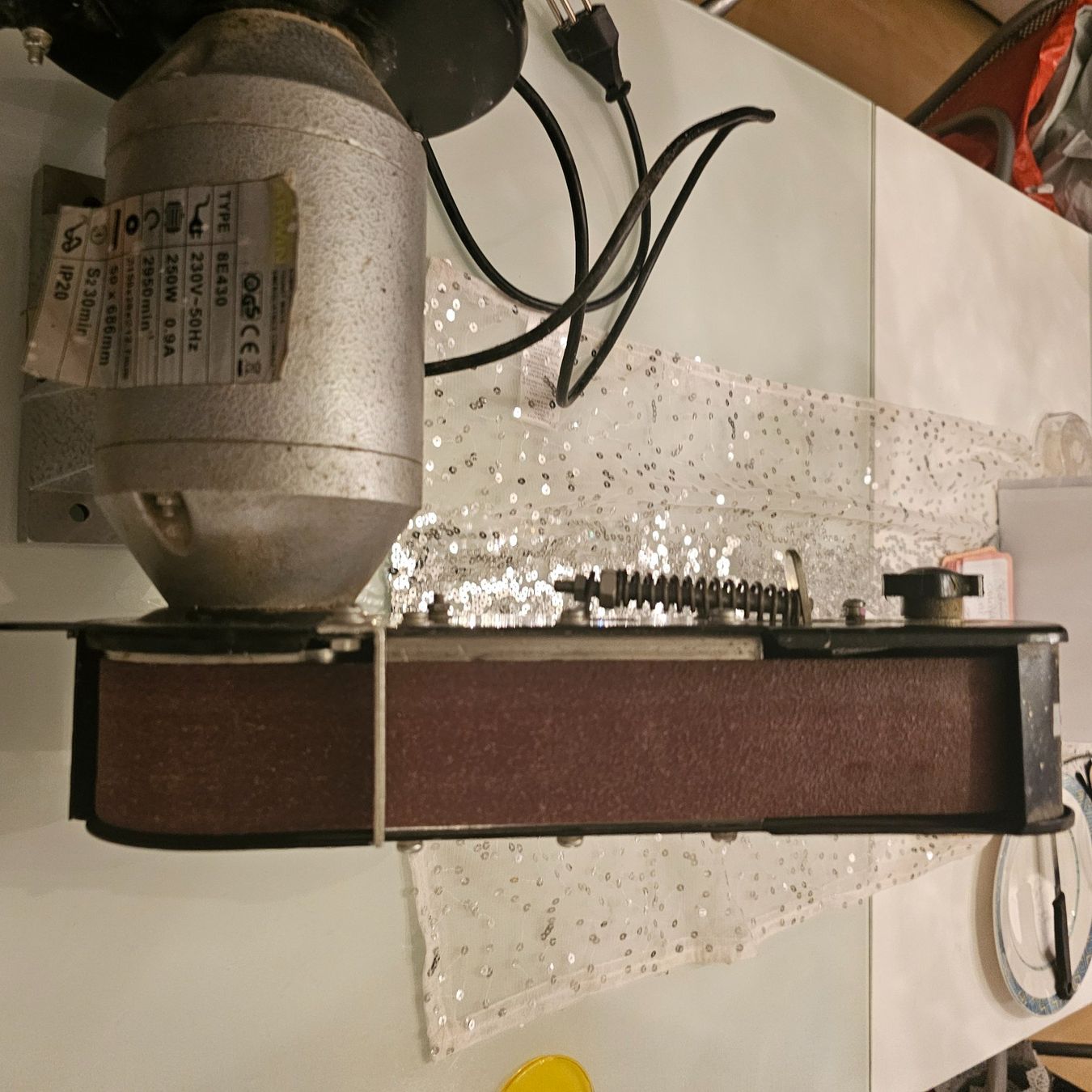 Aiguiseuses & polisseuses: Bandschleifer Typ 8E430 230V 250W  defekt – Défectueux à wolfhalden par 46464646 3