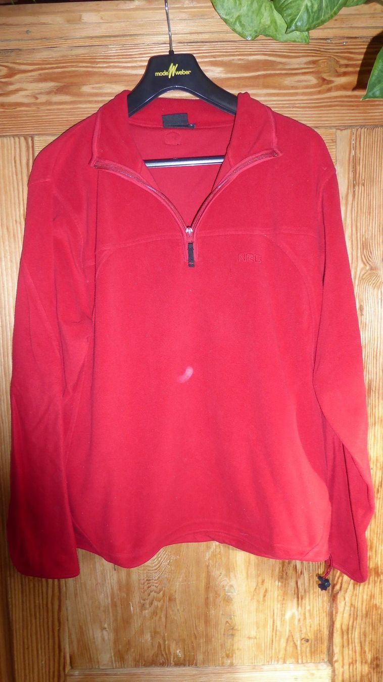 Pullover & Sweatshirts: Roter Fleece  Pullover NRG Gr L – Gebraucht aus Sargans von Benziner 1