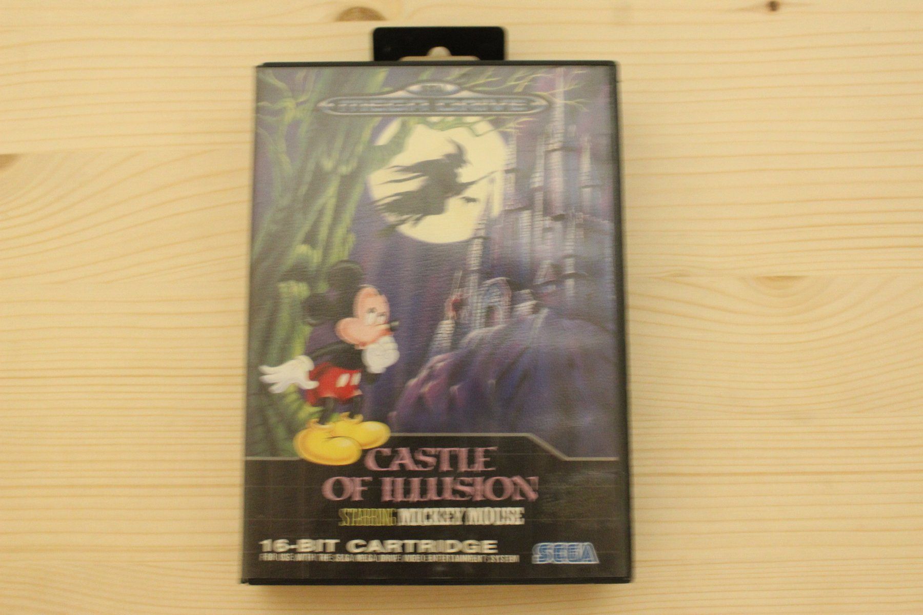 Jeu Sega Mega Drive: Castle of Illusion - Mickey Mouse! (59) (Gebraucht) in Vouvry für CHF 25 – mit Lieferung auf kaufen