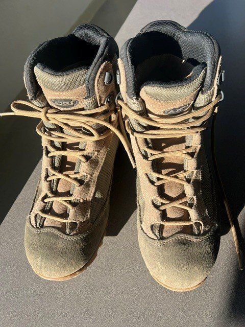 Aku Scarpe da uomo: Aku Wüstenstiefel Grösse 41 – Usato da Wallisellen venduto da rhr-vad-99