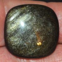 Cabochon L-7822 – Goldener Obsidian 23x23mm