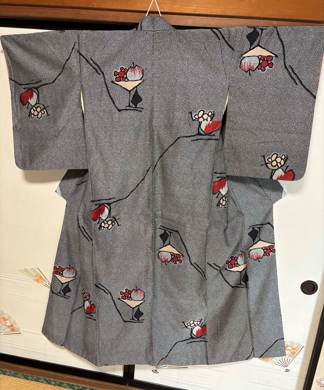 Arte internazionale: VINTAGE Seide Kimono aus Japan – Usato da Trübbach venduto da hik_gh6y