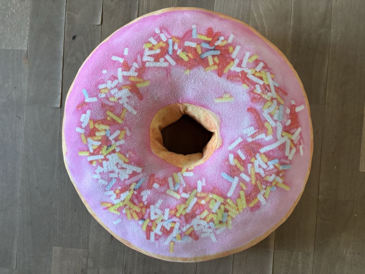 Cuscini: Kissen in Donut-Form – Usato da Nürensdorf venduto da ali_qyh6