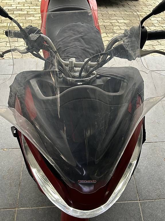 Honda Scooter: Honda Pcx 125 – Usato da Chambésy venduto da Marc_931 2