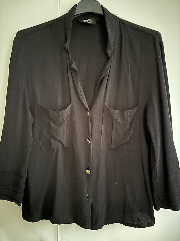 Camicette: Hemd / Bluse schwarz – Usato da Basel venduto da rebecca_b