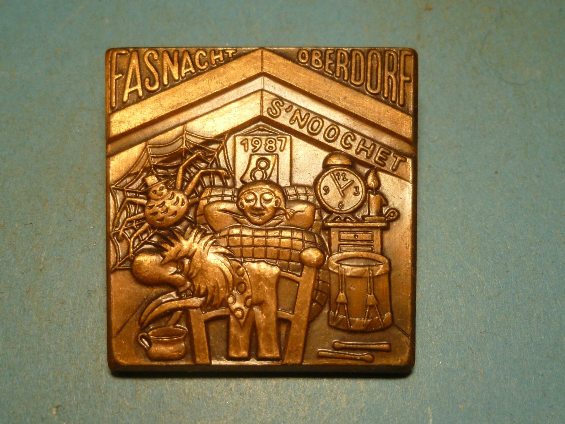 Placchette & Badge: OBERDORF 1987 BRONZE – Usato da Ried (Muotathal) venduto da Mandarin02