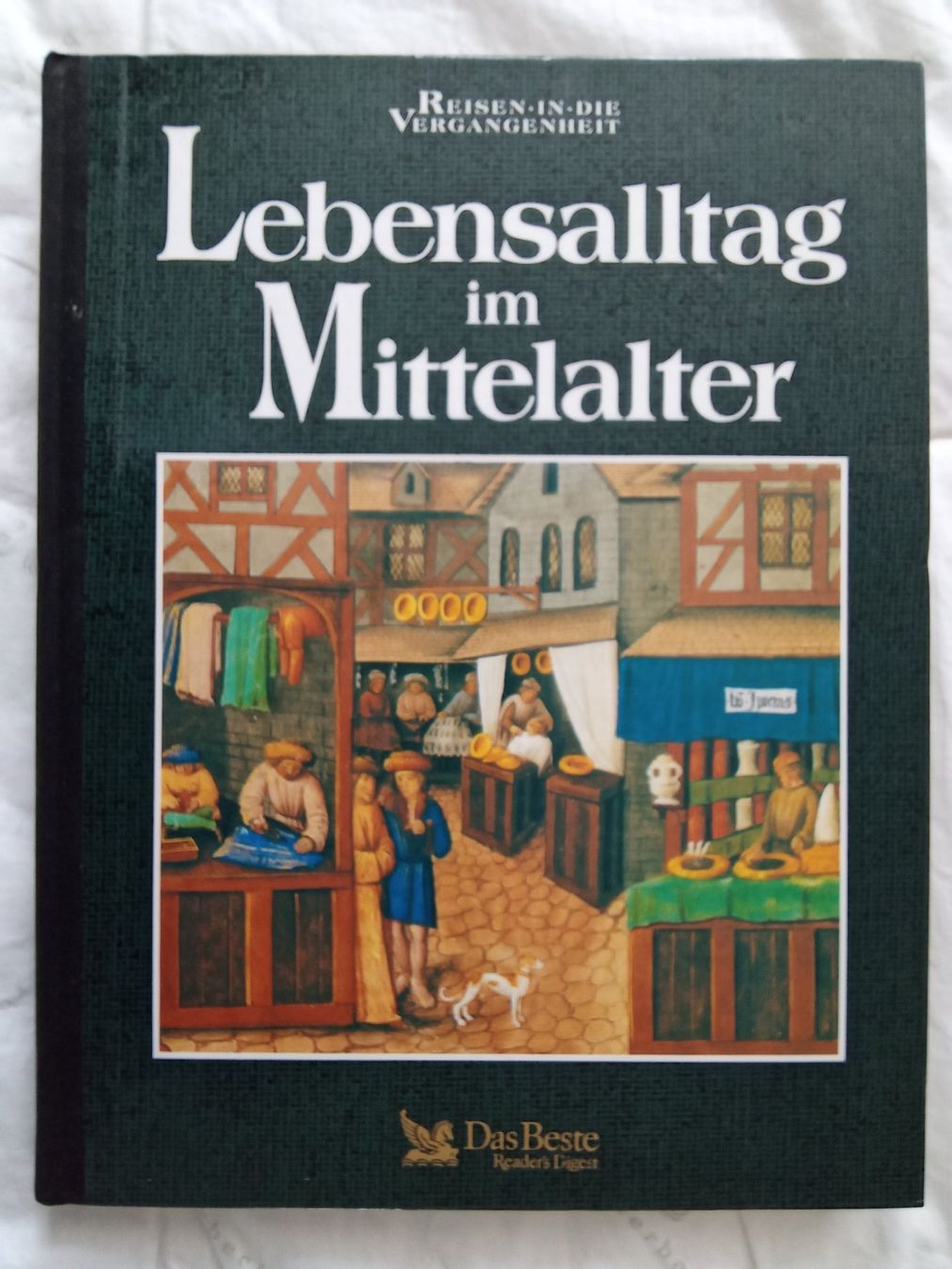 Libri: , Lebensalltag im Mittelalter – Usato da Zürich venduto da tol_b7c7