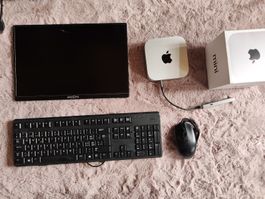 Apple Mac Mini M4 16GB 256GB mit Monitor Maus Tastatur