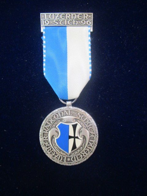 Medaglie: Luzerner Stich 1996 emailliertes Gemeindewappen Hitzkirch – Nuovo (secondo la descrizione) da Luzern venduto da Horoskop1
