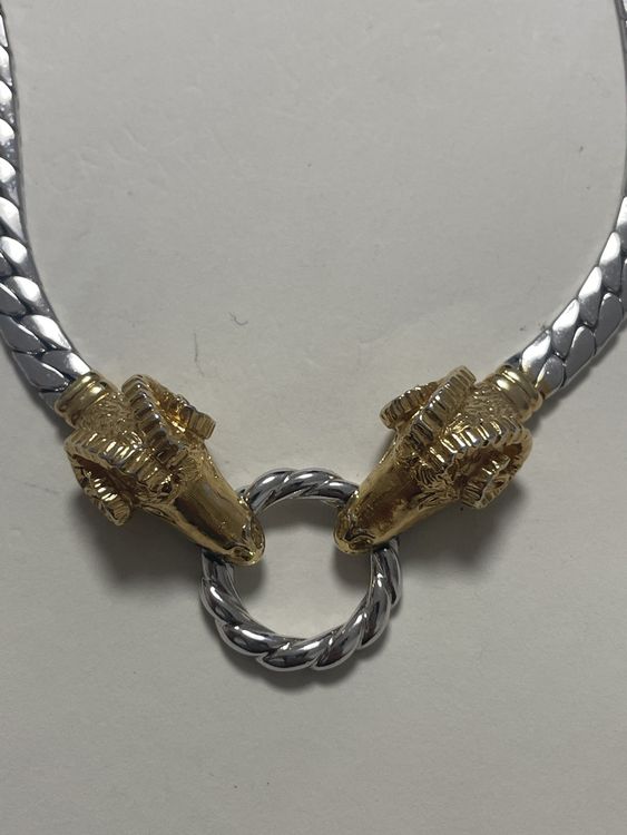 Collier Vintage CARVEN Paris, Métal Doré, Maille Jaseron Avec Pendentif Tête De Bélier - Occasion