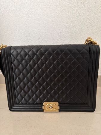 Chanel Boy Bag Tasche groß schwarz gesteppt