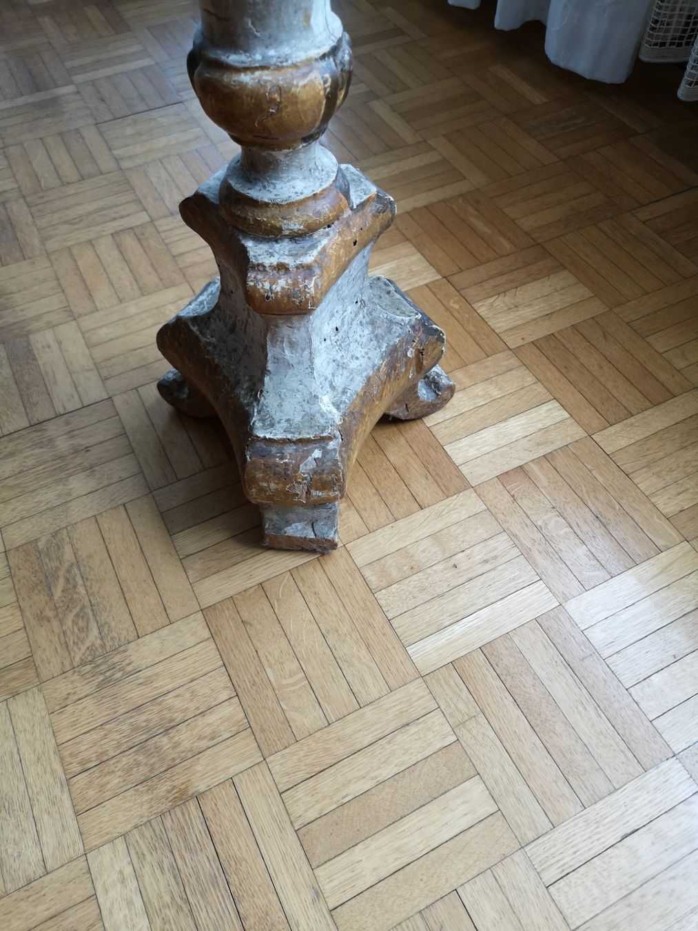 Portacandele: ANTIKER KERZENSTÄNDER (HOLZ) – Usato da Muttenz venduto da Sellerboy02 7