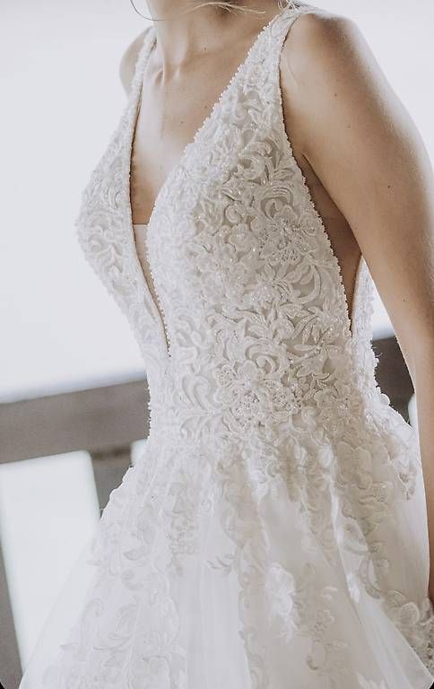 Kleider: Hochzeitskleid Grösse 32/34 – Gebraucht aus Oberweningen von Fabiuzz