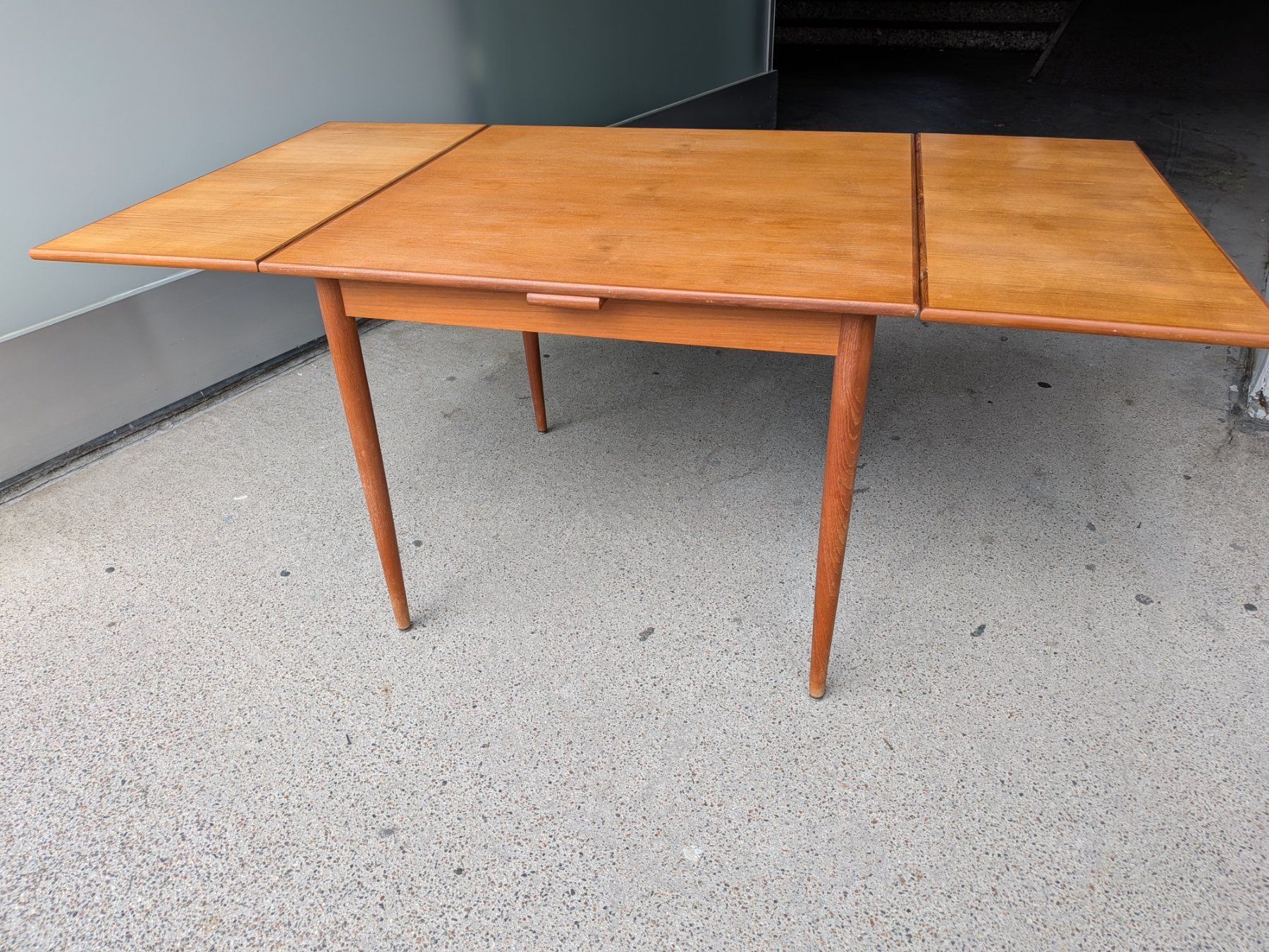 Tische: Mid Century Teakholz Tisch Esstisch – Gebraucht aus Emmen von Brockofsky 2