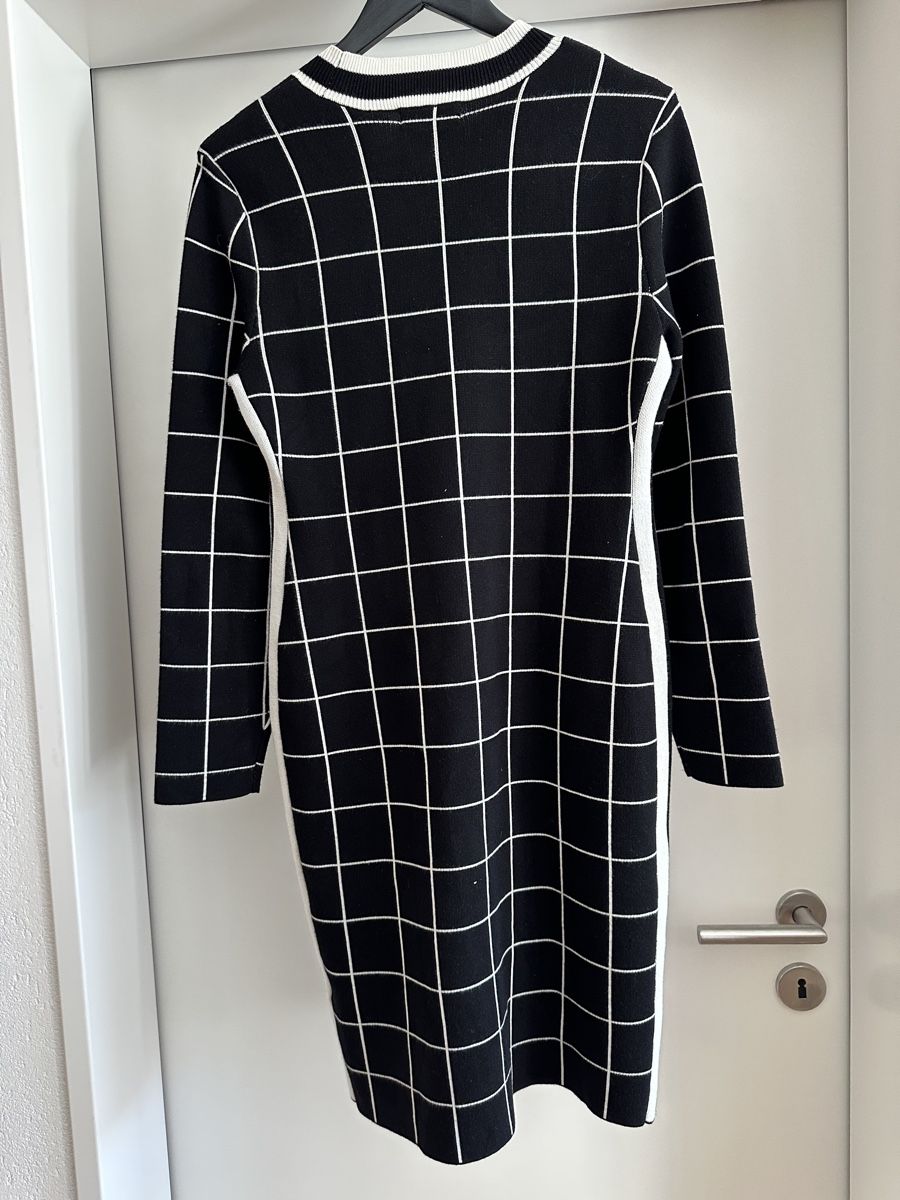 DKNY Vestiti: DKNY Strickkleid schwarz weiß  – Usato da Speicher venduto da pat_ddn8 1