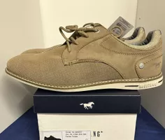 Mustang Schuhe grösse 44 Eu ab 69.- Franken