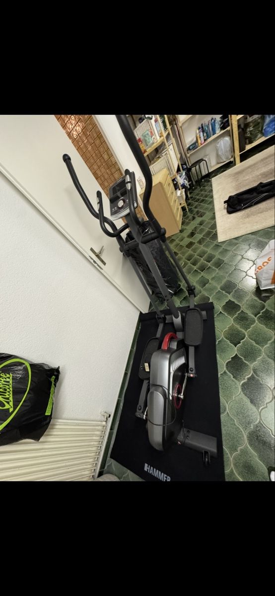 Hometrainer: Crosstrainer / Fitnessgerät – Usato da Riedt b. Erlen venduto da WMDEM_wbg6