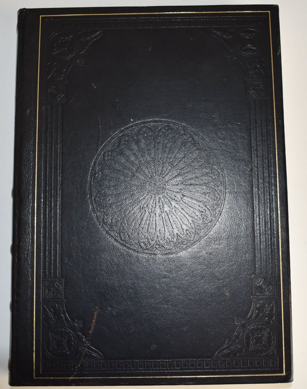 Bücher: Livre Les Mystères de Paris – Gebraucht aus Petit-Lancy von Pimose 1