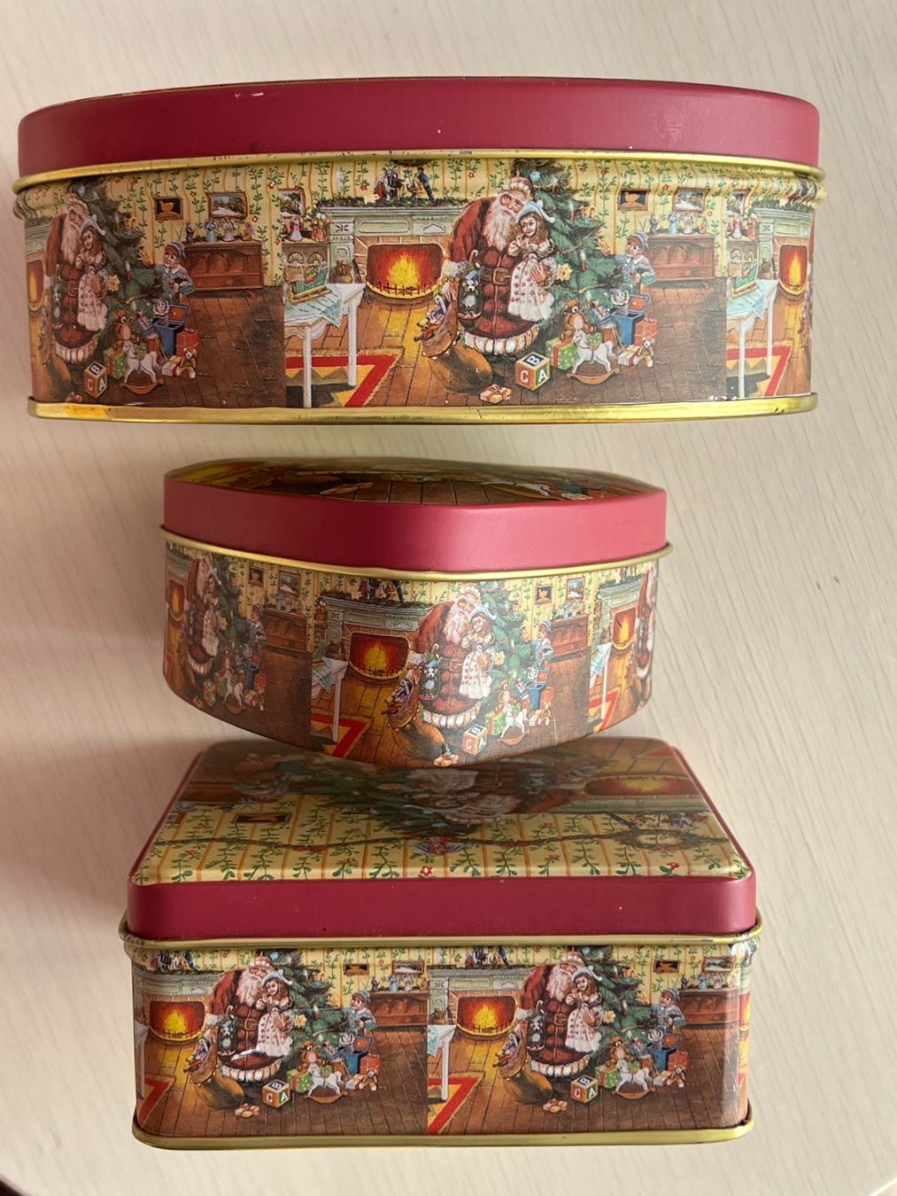 Tutte le decorazioni: Blechdosen Set mit nostalgischem Weihnachts-Sujet – Usato da Winterthur venduto da Green-Future 4