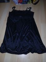 Schwarzes Sommerkleid, Grösse 40/42 mit Spitze am Ausschnitt