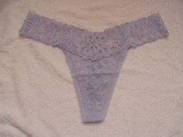 VICTORIA'S SECRET LACIE THONG, L, NEU