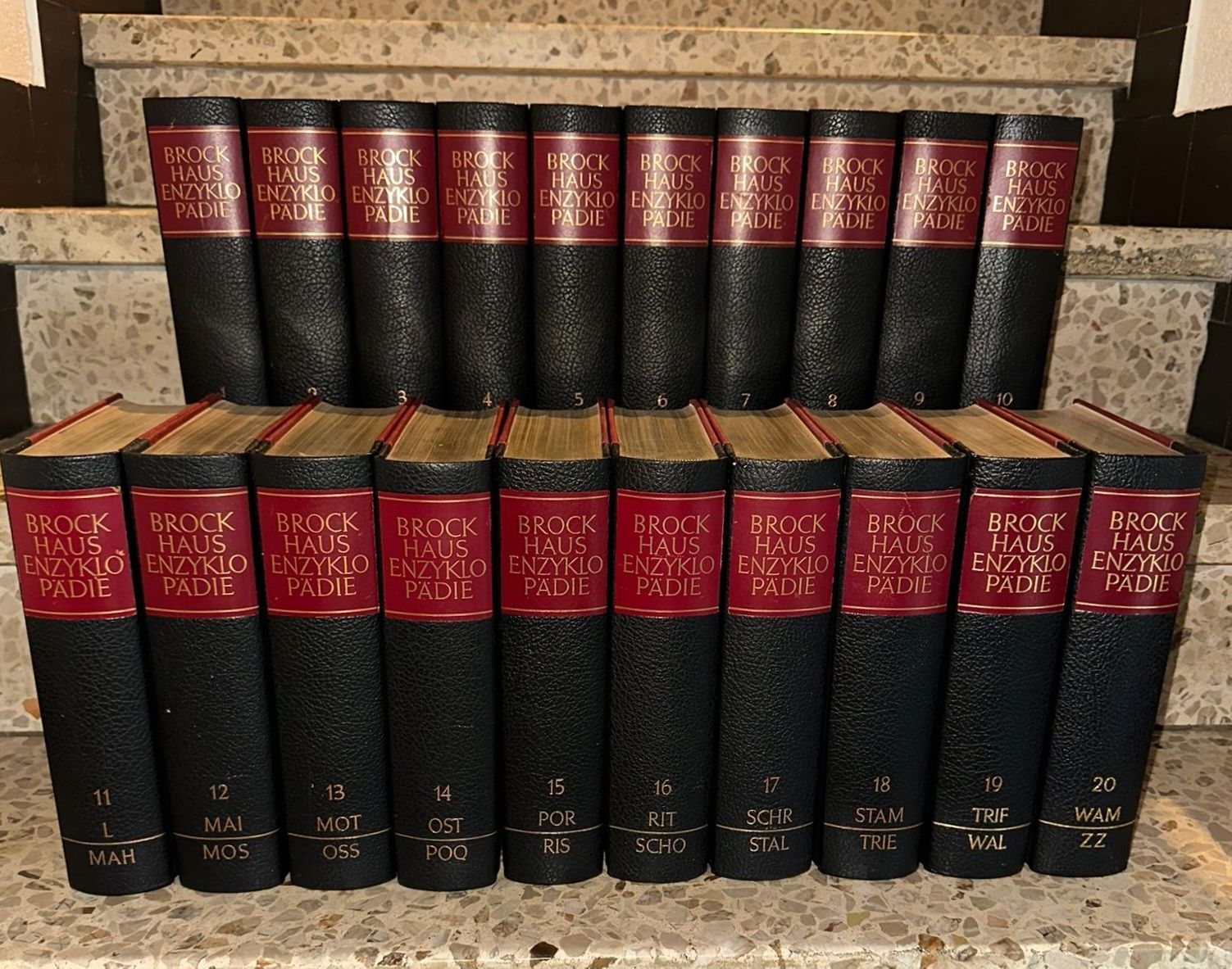 Libri: Brockhaus Enzyklopädie  – Usato da Schötz venduto da dasso1163 2