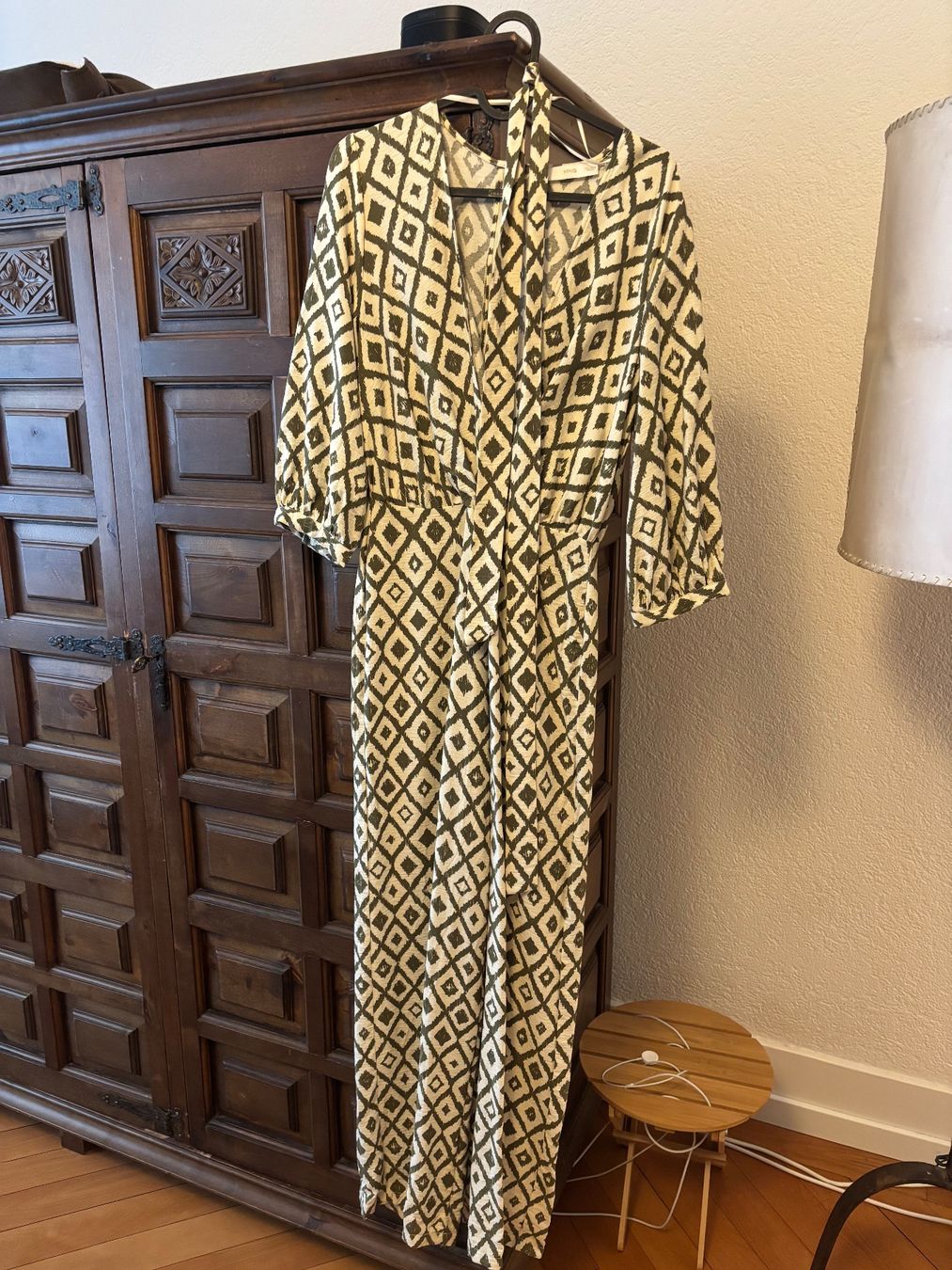 Mango Tute: Jumpsuit – Usato da Bern venduto da mlmncln