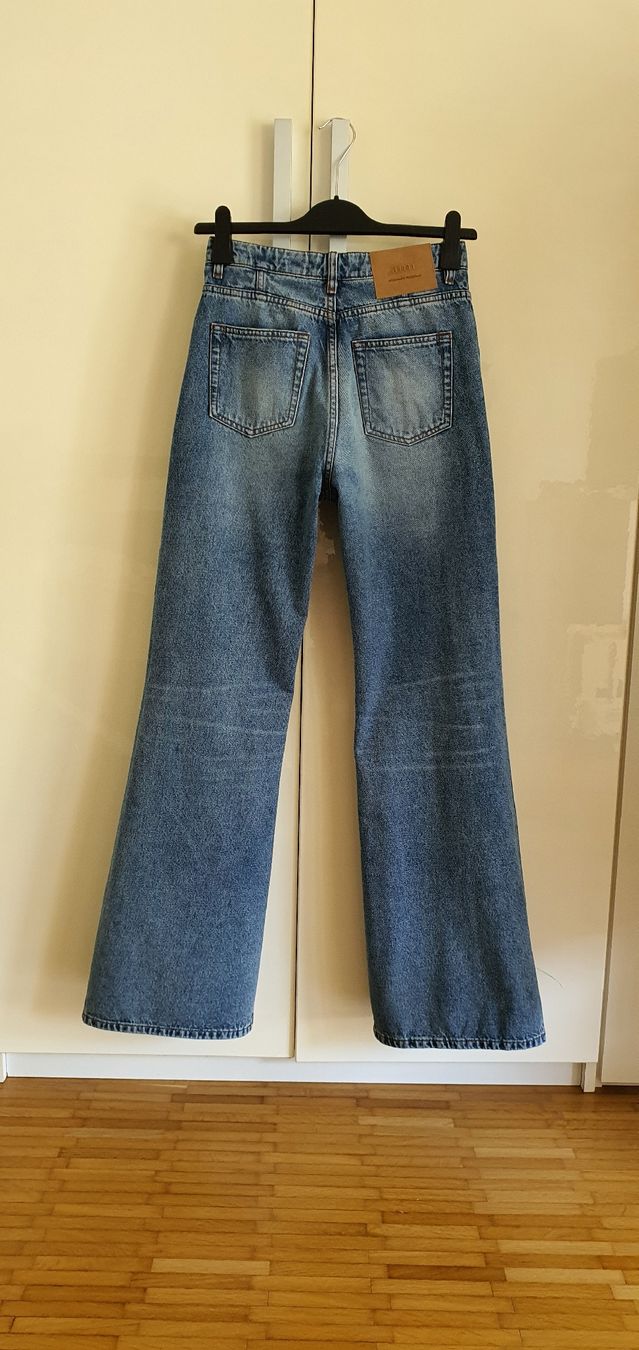 Jeans: Ami Paris Jeans – Nuovo e nell'imballaggio originale da Basel venduto da Kristal4 2