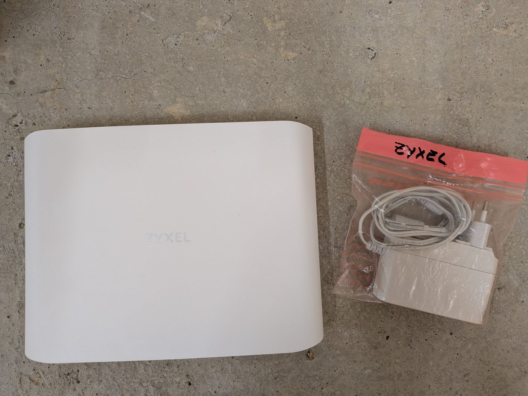 Zyxel Modem & Router: Router ZYXEL AX7501-B0 – Usato da Schlieren venduto da st.eve 1