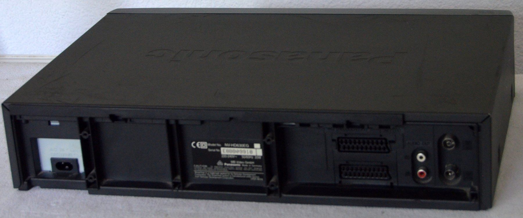 Panasonic Registratori: Panasonic NV-HD630EG  Videorecorder VHS /  magnétoscope – Usato da Collonges venduto da arashee 2