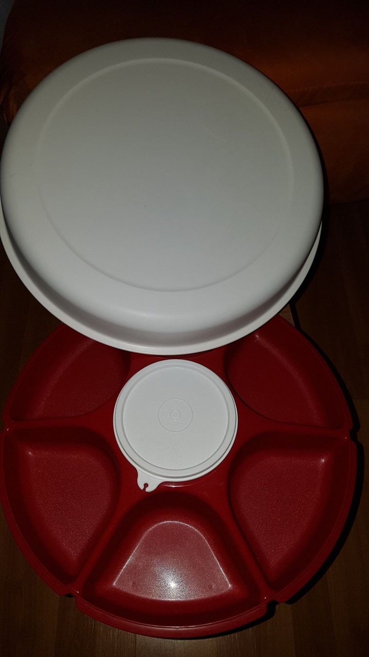 Tupperware Contenitori & Simili: Apero Platte mit Deckel – Nuovo e nell'imballaggio originale da Hasle b. Burgdorf venduto da buddle32 2