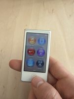 Apple iPod Nano 16 GB silber gebrauchter Zustand
