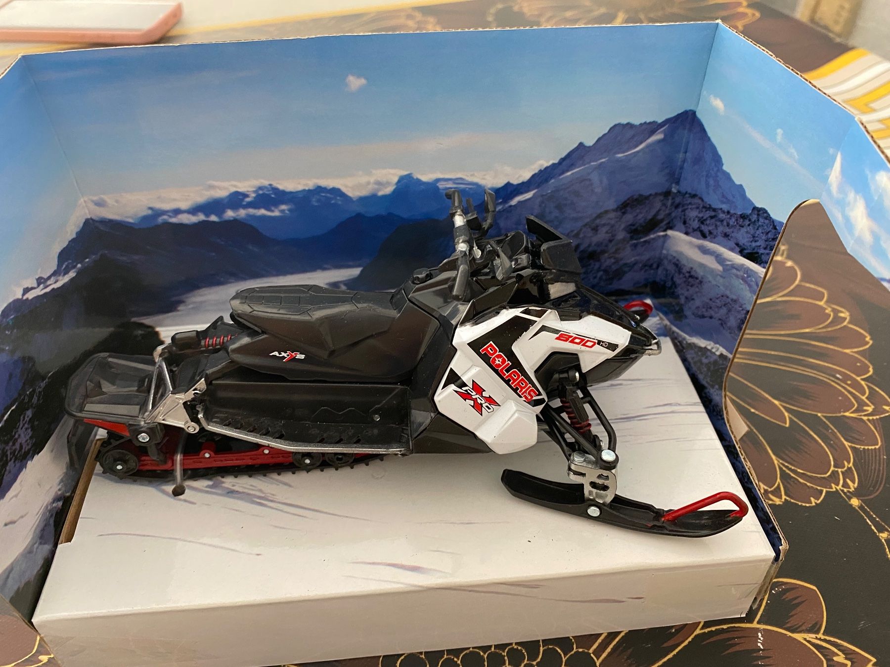 Voitures modèles: Polaris 800 Switchback Snowmobile Pro X – Neuf avec emballage d'origine à St. Margrethen SG par Alfista_159 9