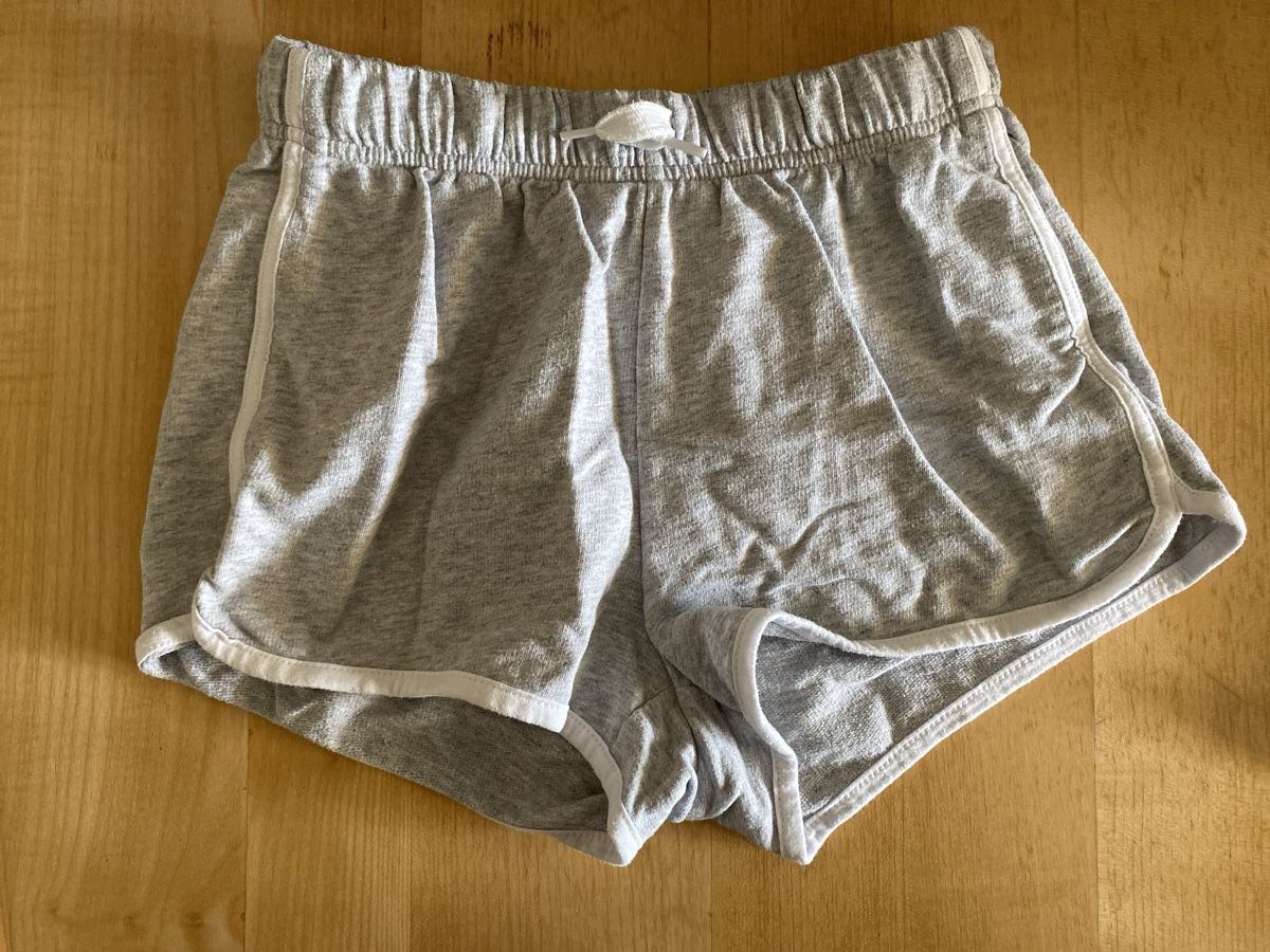 H&M Pantaloni: Stoffhosen Gr. 152 – Usato da Illnau venduto da Dodo115 1